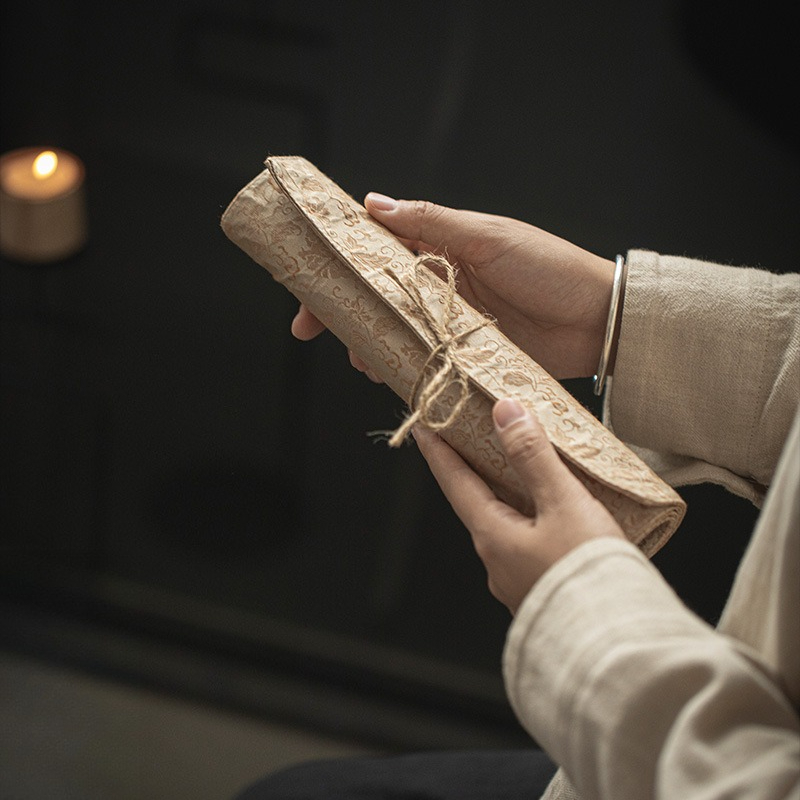 مفرش طاولة شاي جديد على الطراز - مراجعة Linen Table Runner وسعره